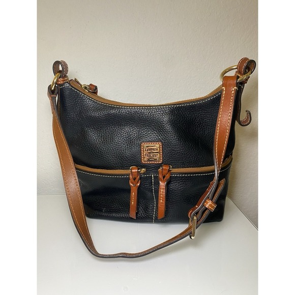 Dooney & Bourke Pebble Grain Alyssa Crossbody Leather Black Brown Zipper Pockets - Picture 1 of 16